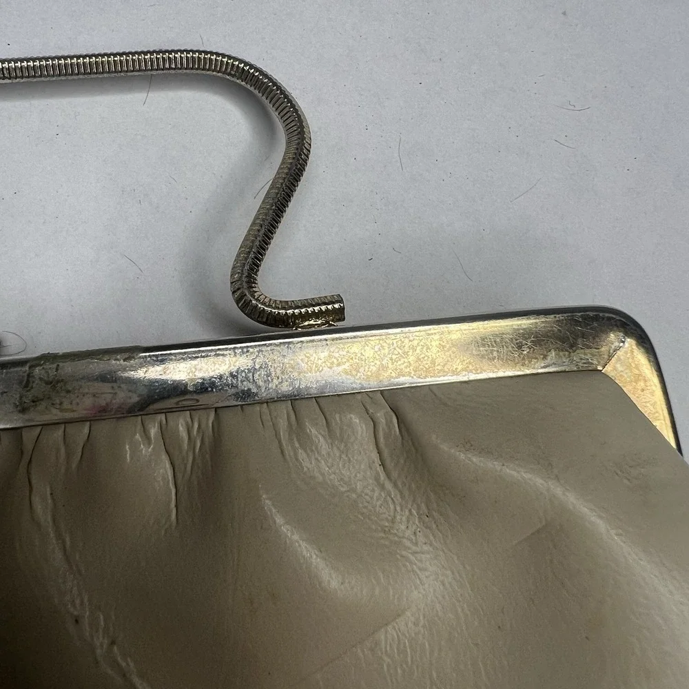 Vintage‎ 50s 60s Andé Pearlescent Leather Faux Leather Evening Bag Hidden Handle